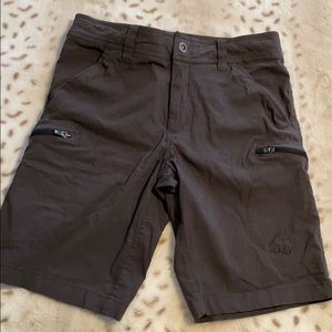 Gerry size 30 men’s cargo hiking shorts grey